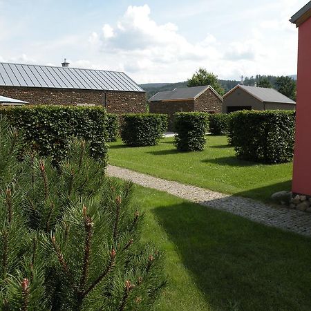Gospodarstwo Agroturystyczne-Pensjonat Sad Подгожин Екстериор снимка
